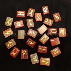 Runy sada achát červený