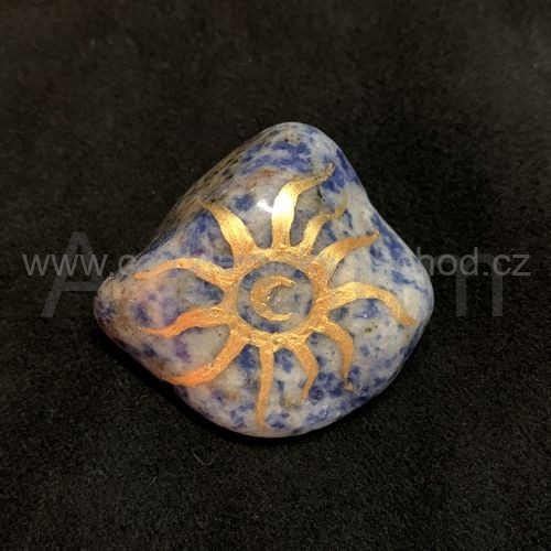 Kámen Sodalit slunce