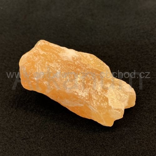 Surový Kalcit oranžový