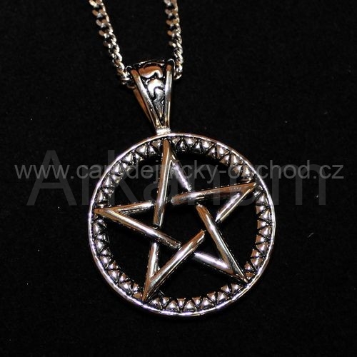 Pentagram velký v kruhu