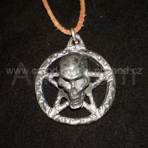 Přívěsek pentagram lebka